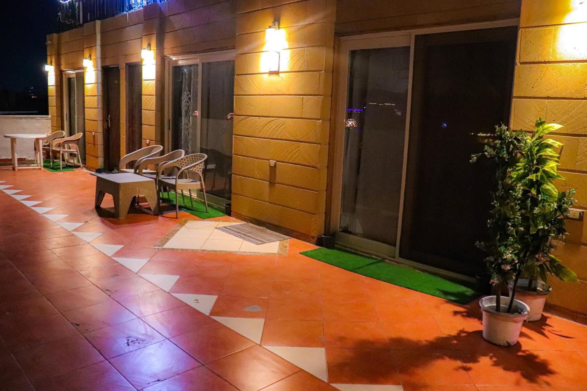 Golden Pyramids Inn Kafret el-Gabal المظهر الخارجي الصورة