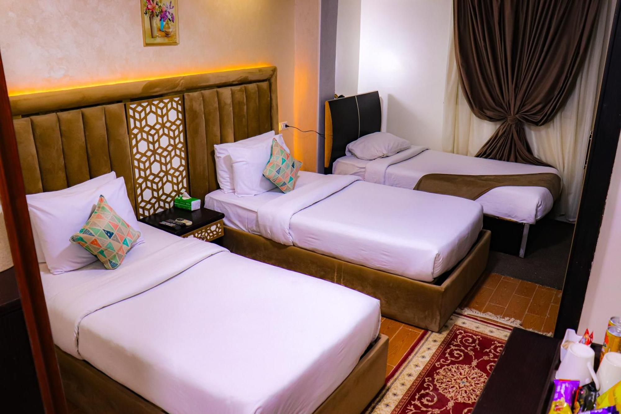 Golden Pyramids Inn Kafret el-Gabal المظهر الخارجي الصورة