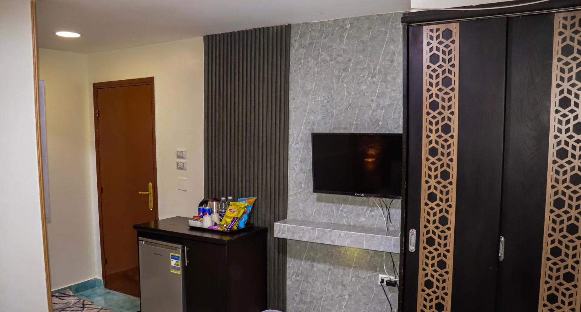 Golden Pyramids Inn Kafret el-Gabal المظهر الخارجي الصورة