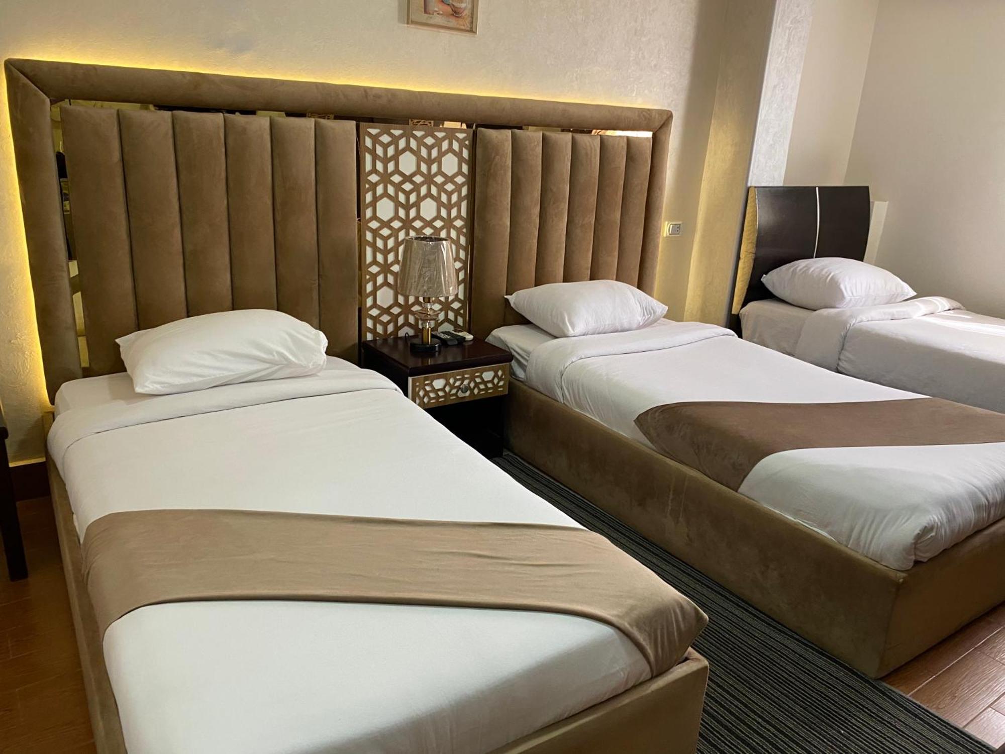 Golden Pyramids Inn Kafret el-Gabal المظهر الخارجي الصورة