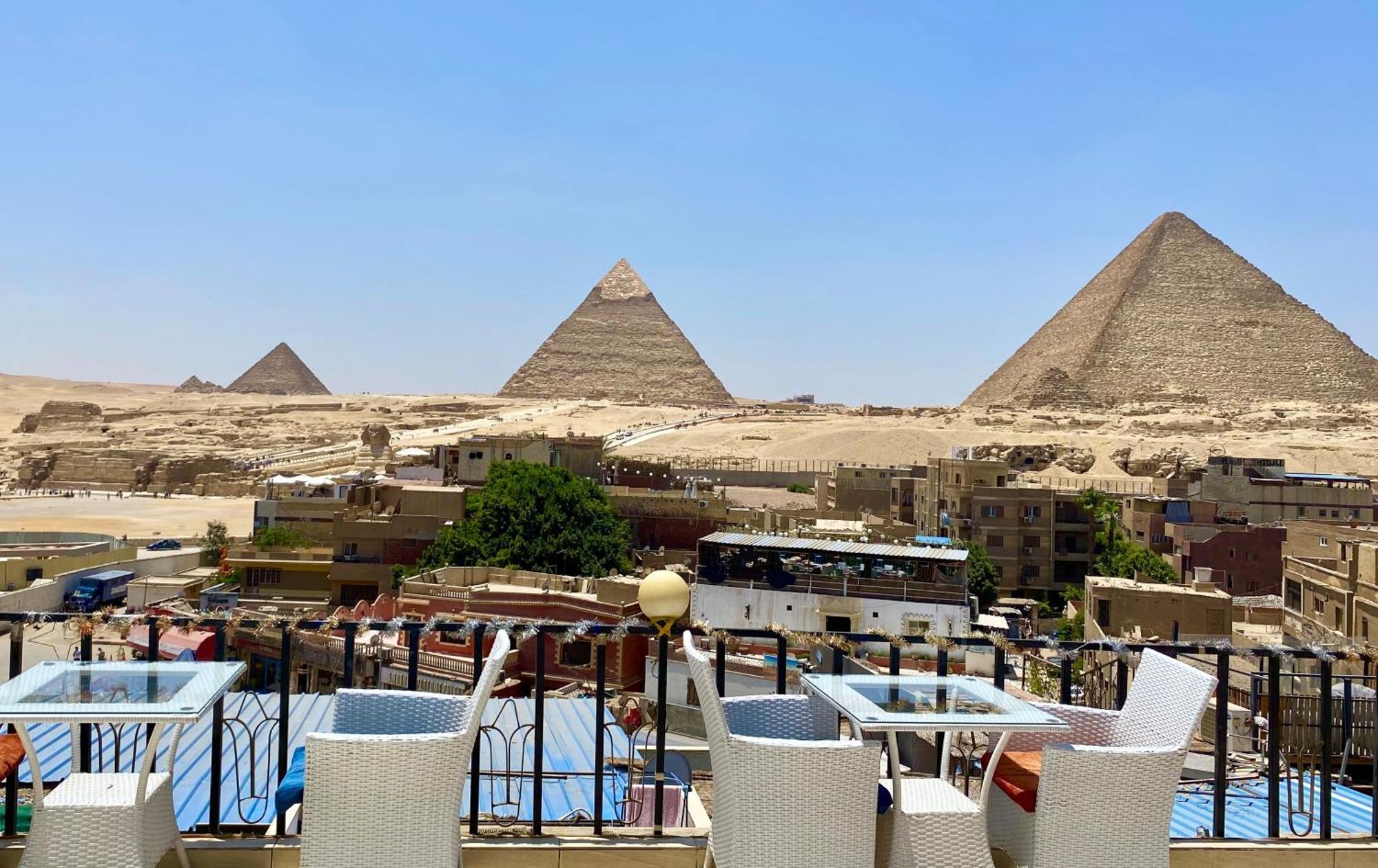 Golden Pyramids Inn Kafret el-Gabal المظهر الخارجي الصورة